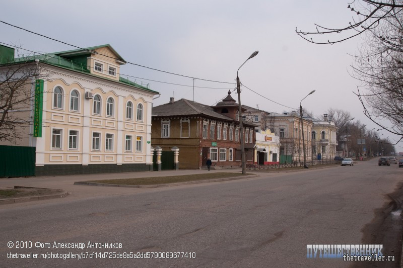Купеческие дома на ул. Большой. Бежецк (Тверская область)